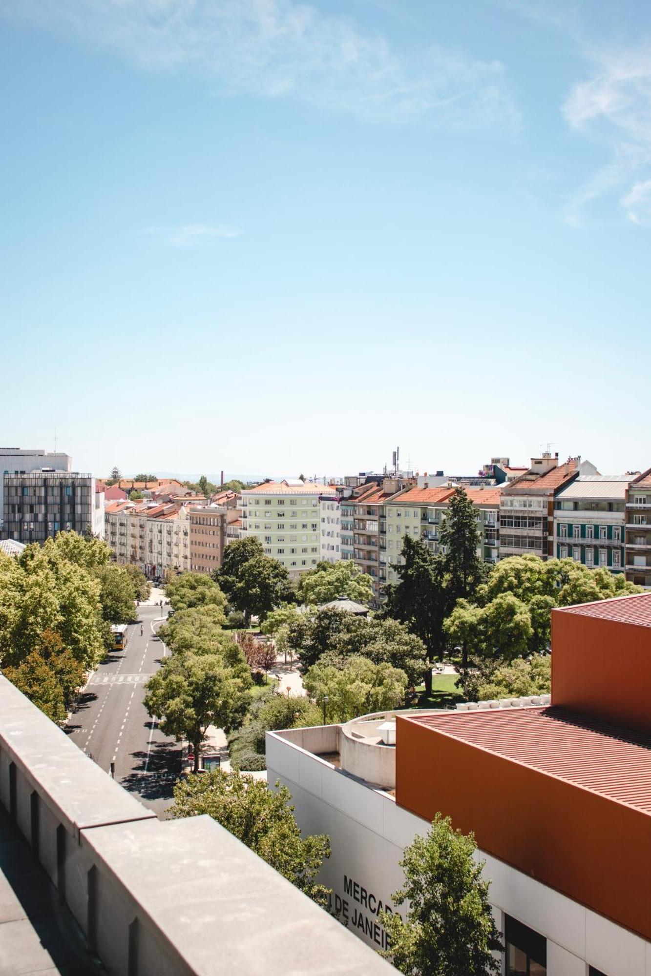 Doubletree By Hilton Lisbon Fontana Park Hotel Exterior photo